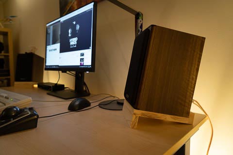 Desktop speaker stands/wedges